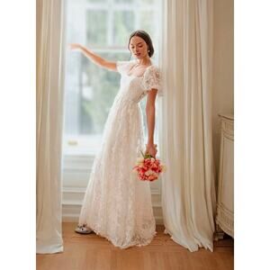 Willowby by Watters Lilia Lace Wedding Dress Size 4 Romantic Bridal Gown NWT